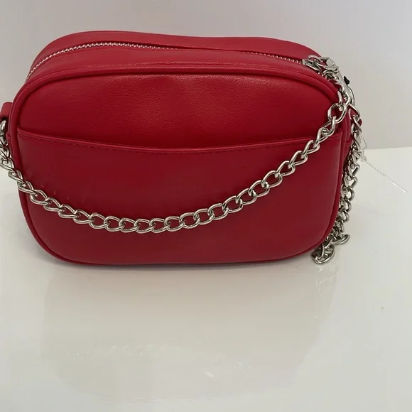 NWT Badgley Mischka Camera Bag Lipstick Red - Picture 3 of 5